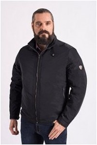 Mikrofaserjacke von Plus Man.