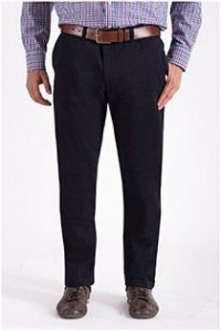 Chinohose mit Stretch von Plus Man.
