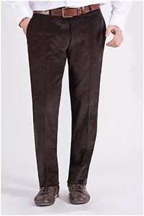 Elastische Cordhose von Plus Man.