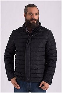 Winterjacke van Plus Man.