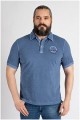 Kurzarm-Polohemd mit Badge von Kitaro.